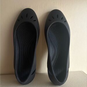 NWOT Kadee Flat Crocs Black Size 9